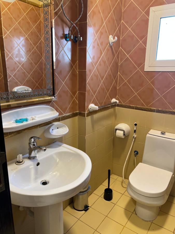 Smart Apartments - Yanbu Esterno foto